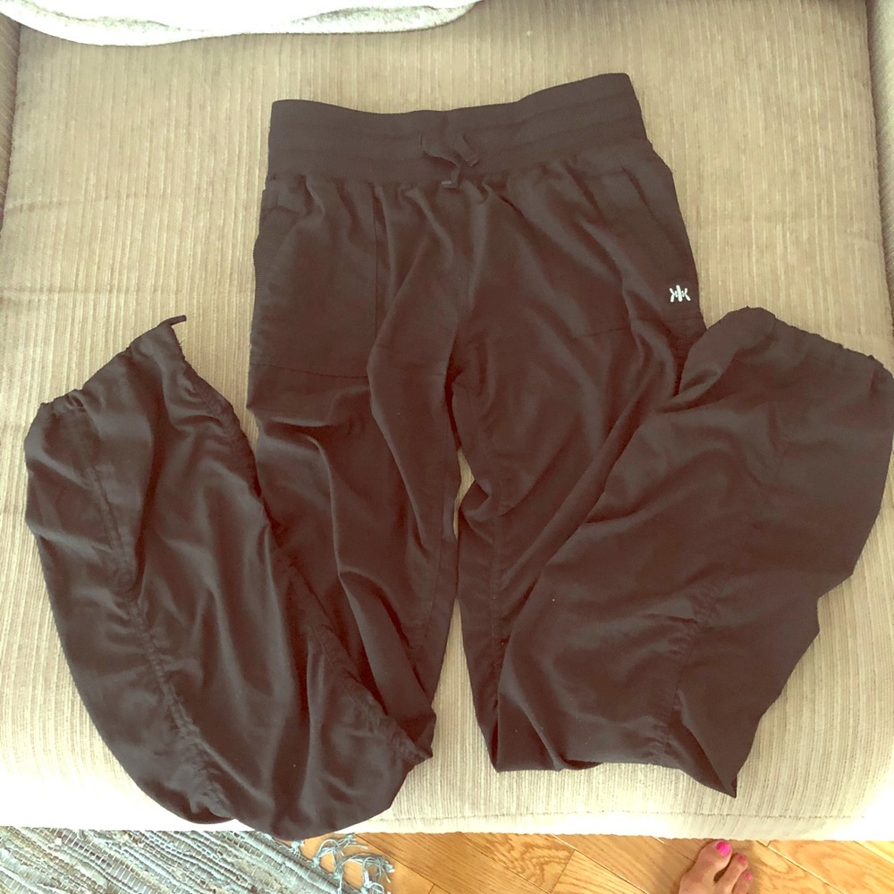 Tie bottom pants